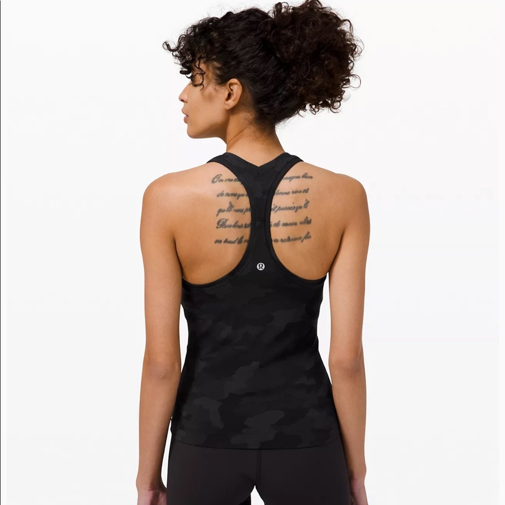 Lululemon tank.